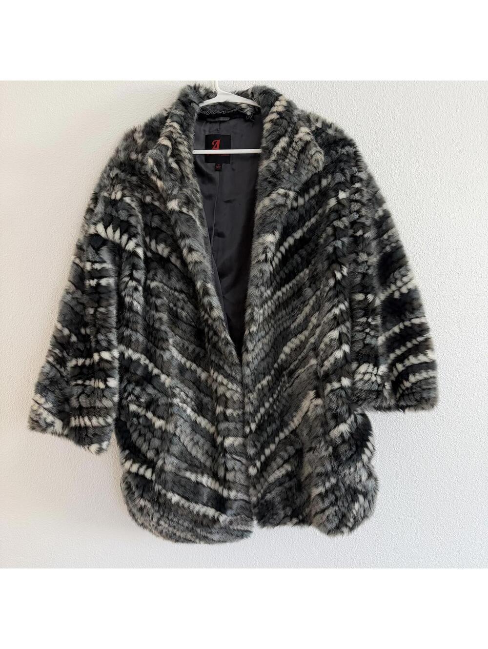 Vintage Y2K Striped Faux Fur Coat Sz XL Regency Glam